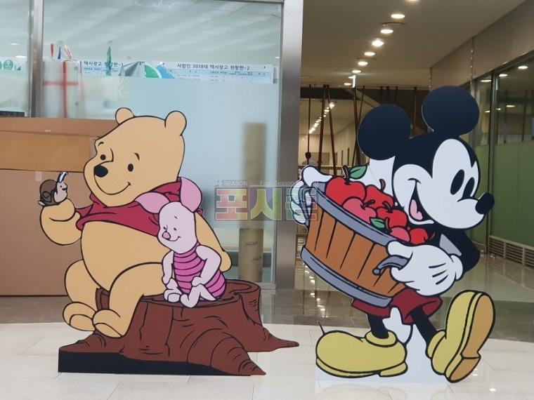 미키마우스,푸우 캐릭터 등신대