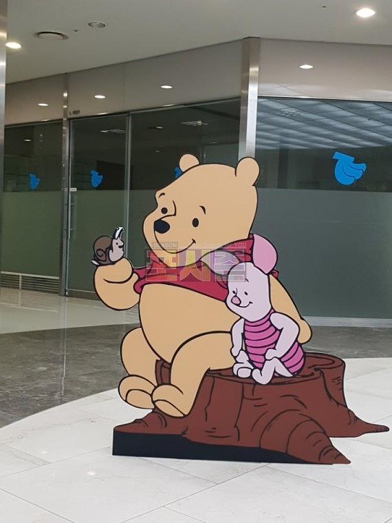 미키마우스,푸우 캐릭터 등신대