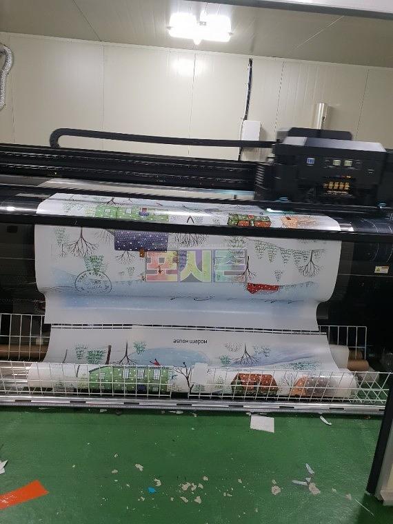 크리스마스 UV 2m×2m=80장 출력