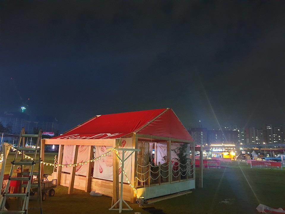 인천 코카콜라 행사장 시공 UV출력