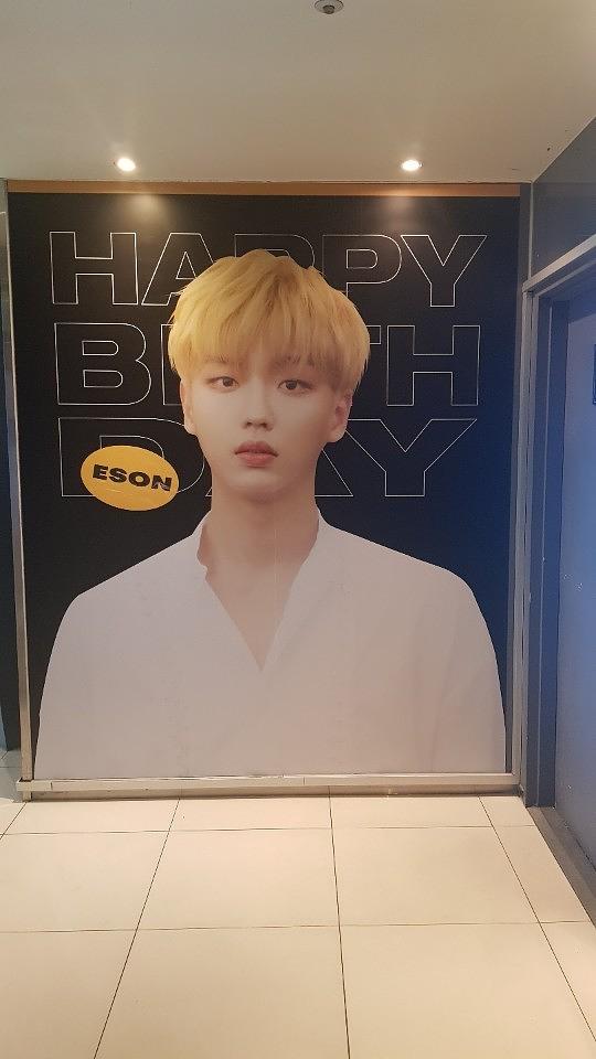 대학로 CGV 방염시트 및 방염현수막 제작및시공