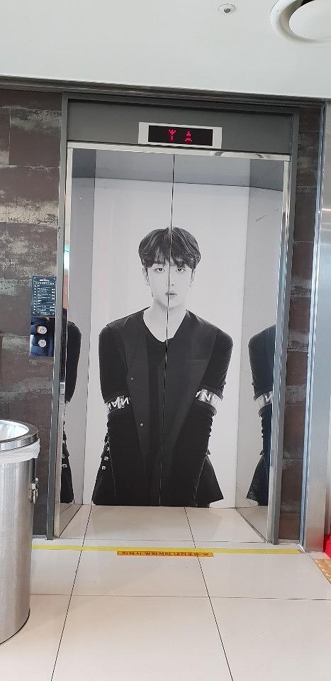 대학로 CGV 방염시트 및 방염현수막 제작및시공