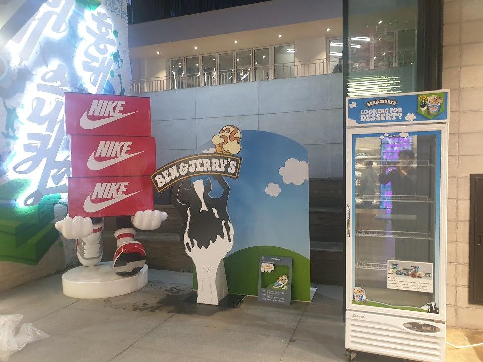 포맥스 등신대 제작