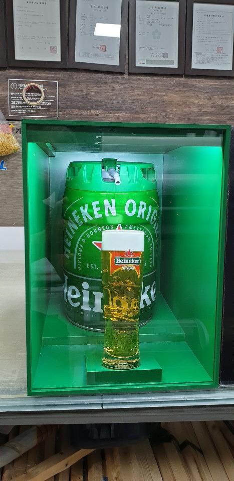 전국이마트매장/하이네켄맥주 ㆍ아크릴매대 ㆍ제작ㆍ시공