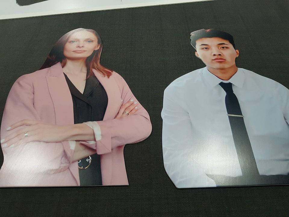 폼보드5T 등신대 30EA제작