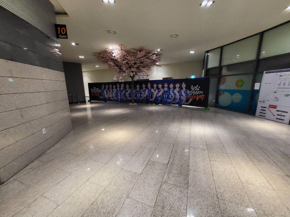IBK 기업은행 알토스배구단 /화성실내체육관 사인물 제작 및 시공