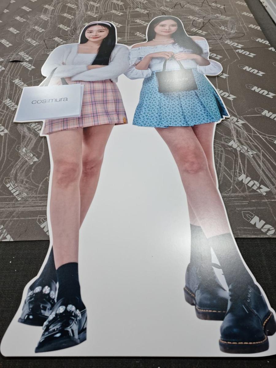 브레이브걸스 등신대 140EA