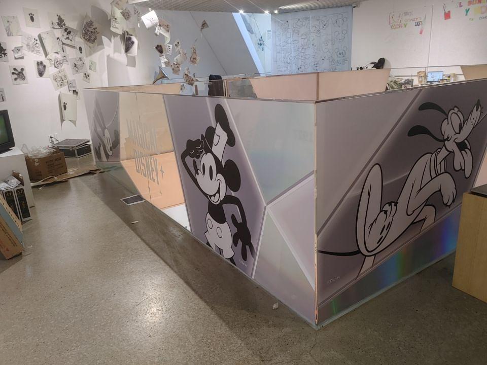 1월 5일. 종로 · 아이디어플랩건 / 제작 및 시공