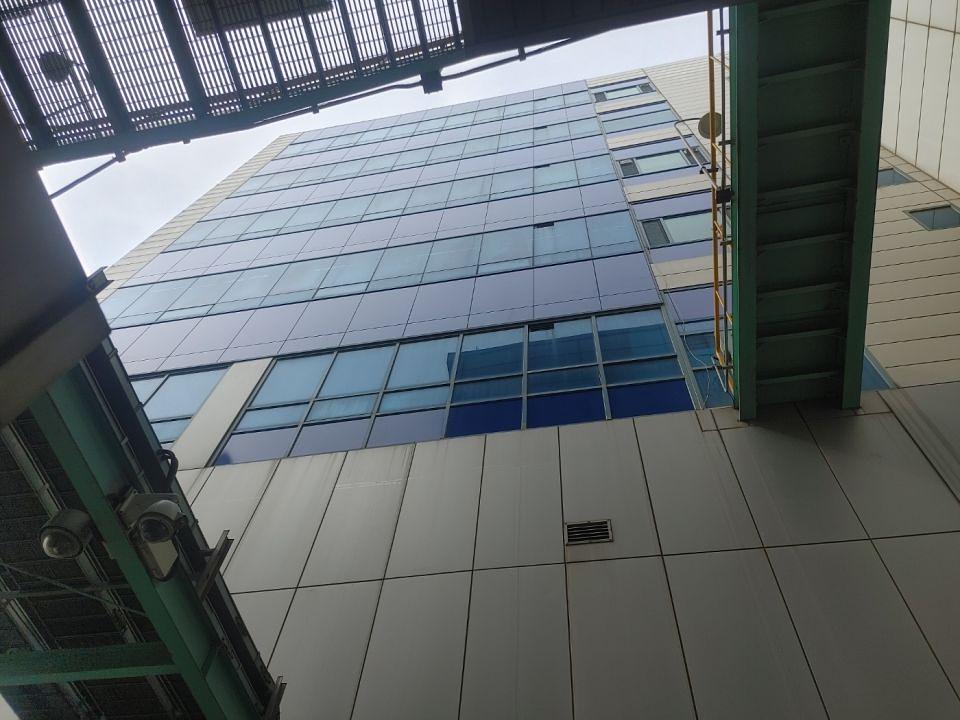3월24일 한국지역난방공사 유리창 전체랩핑 제작및시공