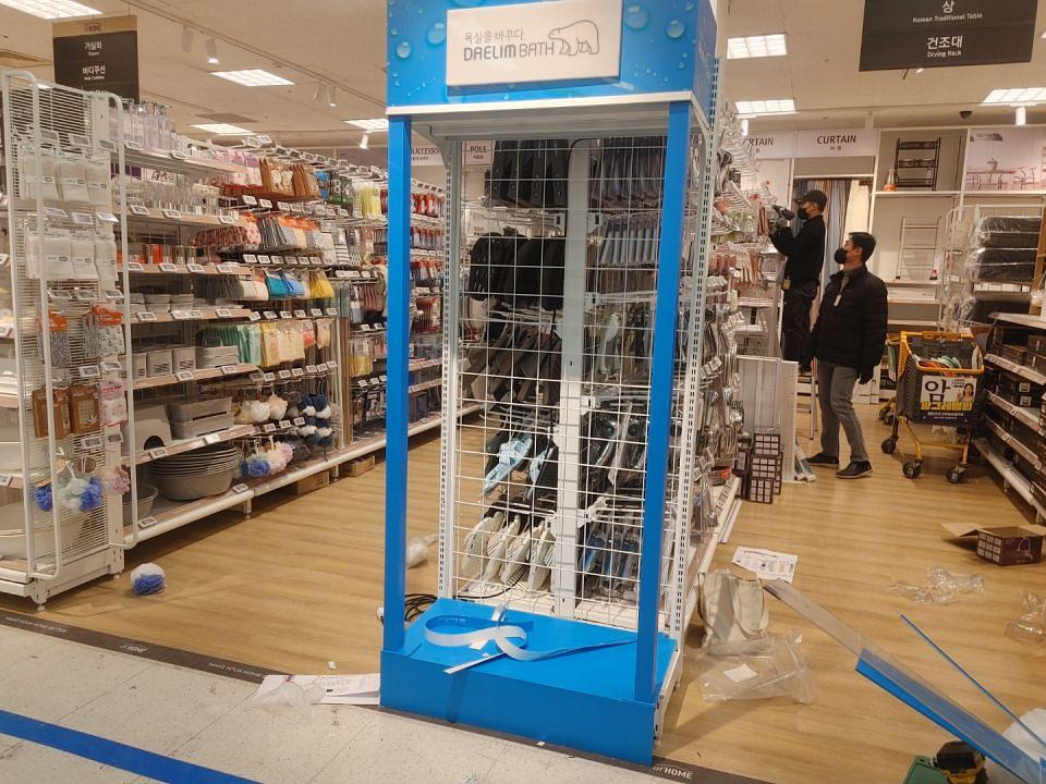 3월3일 대림산업. 매장매대. 제작및시공
