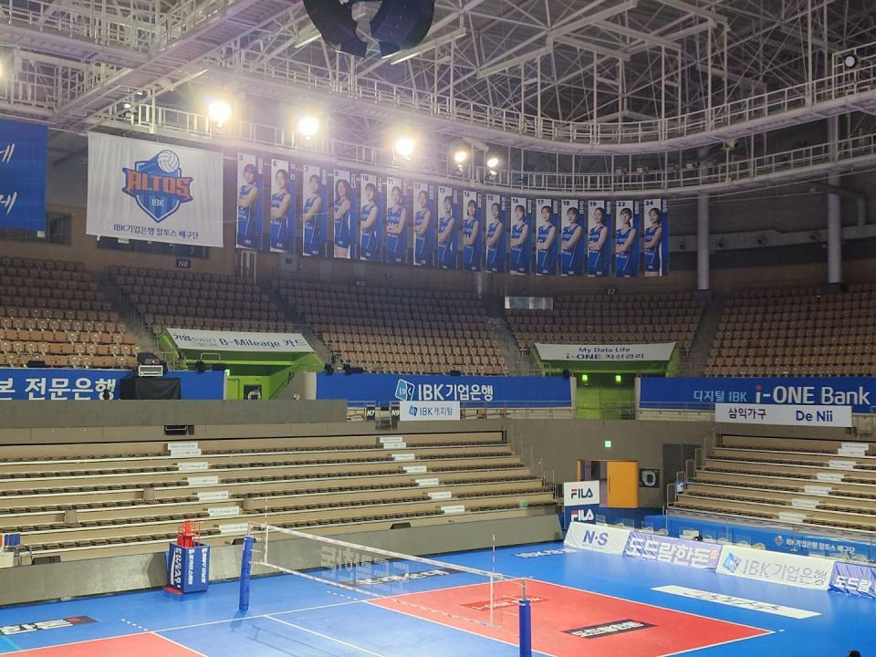 화성 IBK 여자배구단 제작 및 시공