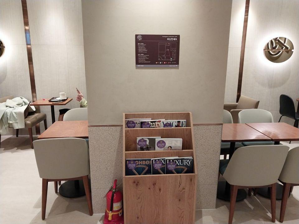 2/21 커피빈 무교점 제작 및 시공