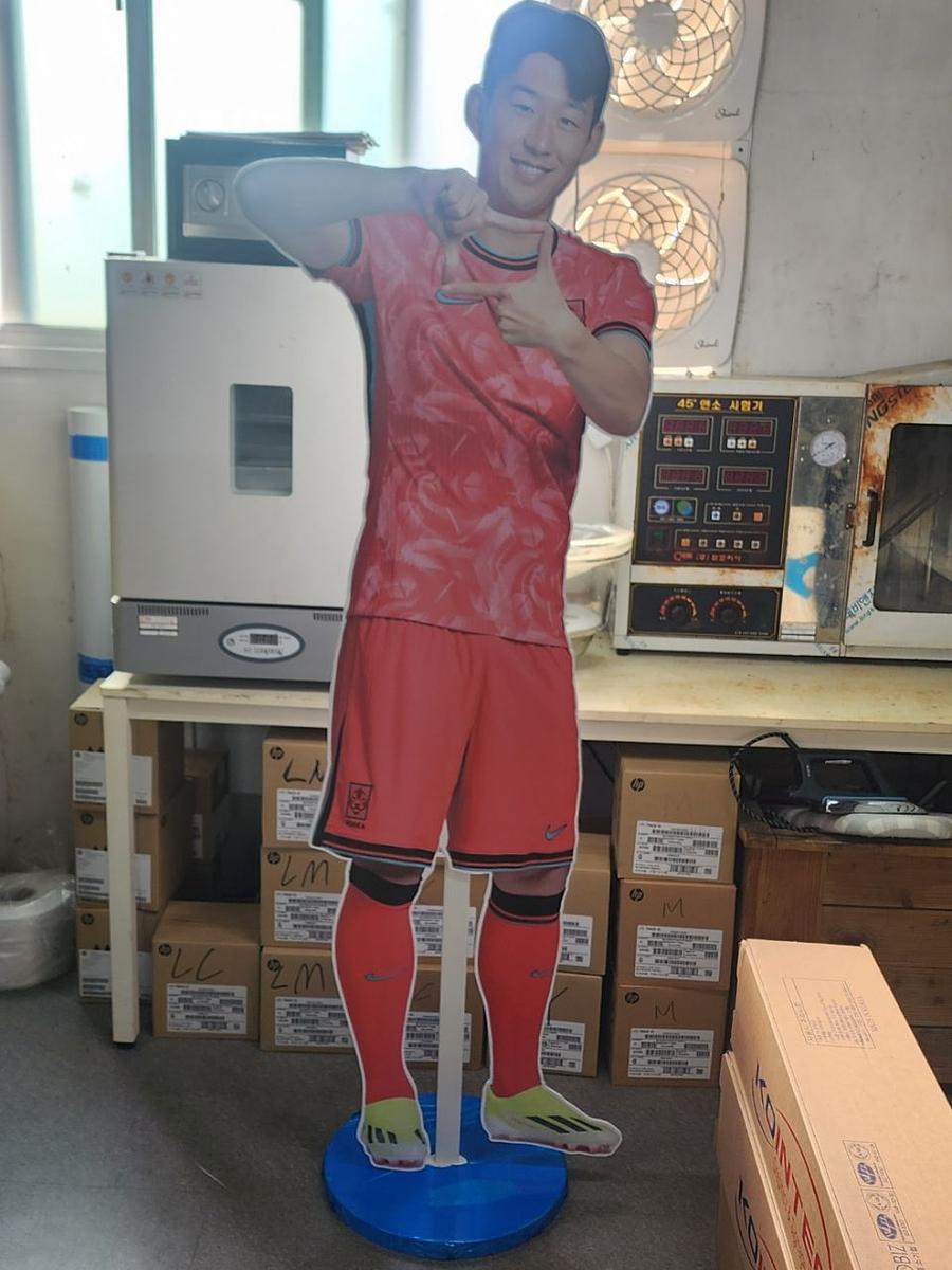 5/29 축구선수 등신대 제작 및 시공