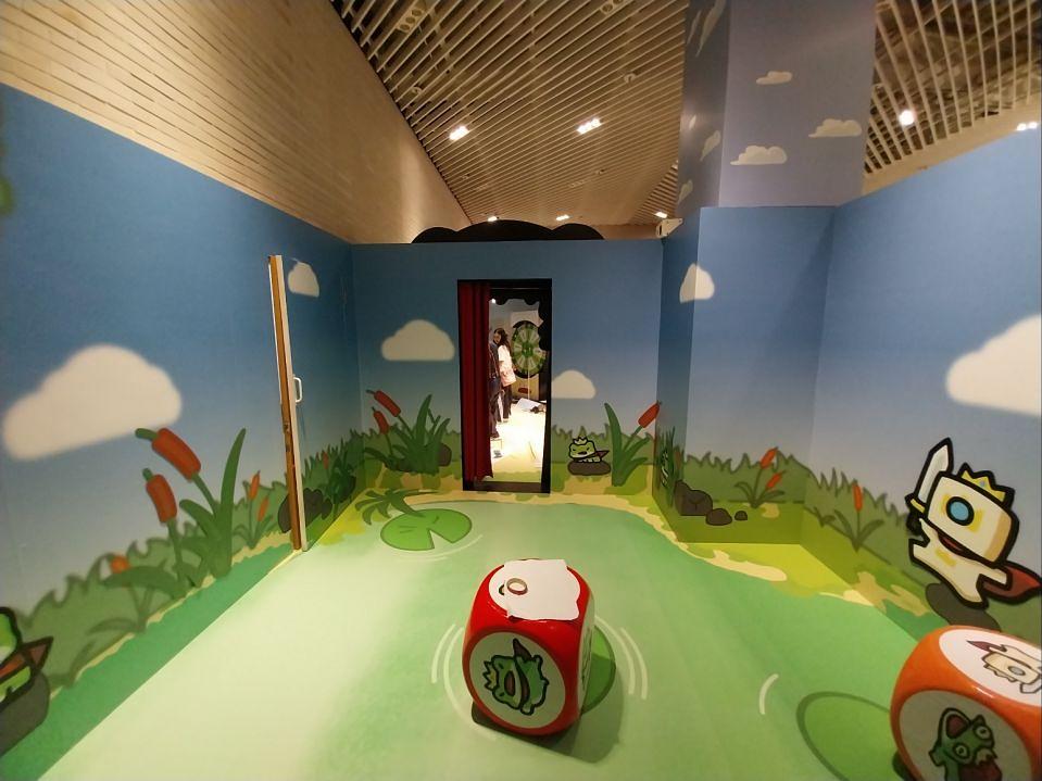 10/2 여의도 더 현대 운빨존많겜 제작 및 시공