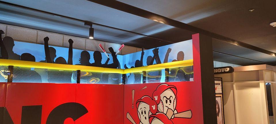 10/15 용산 CGV 티빙 제작 및 시공