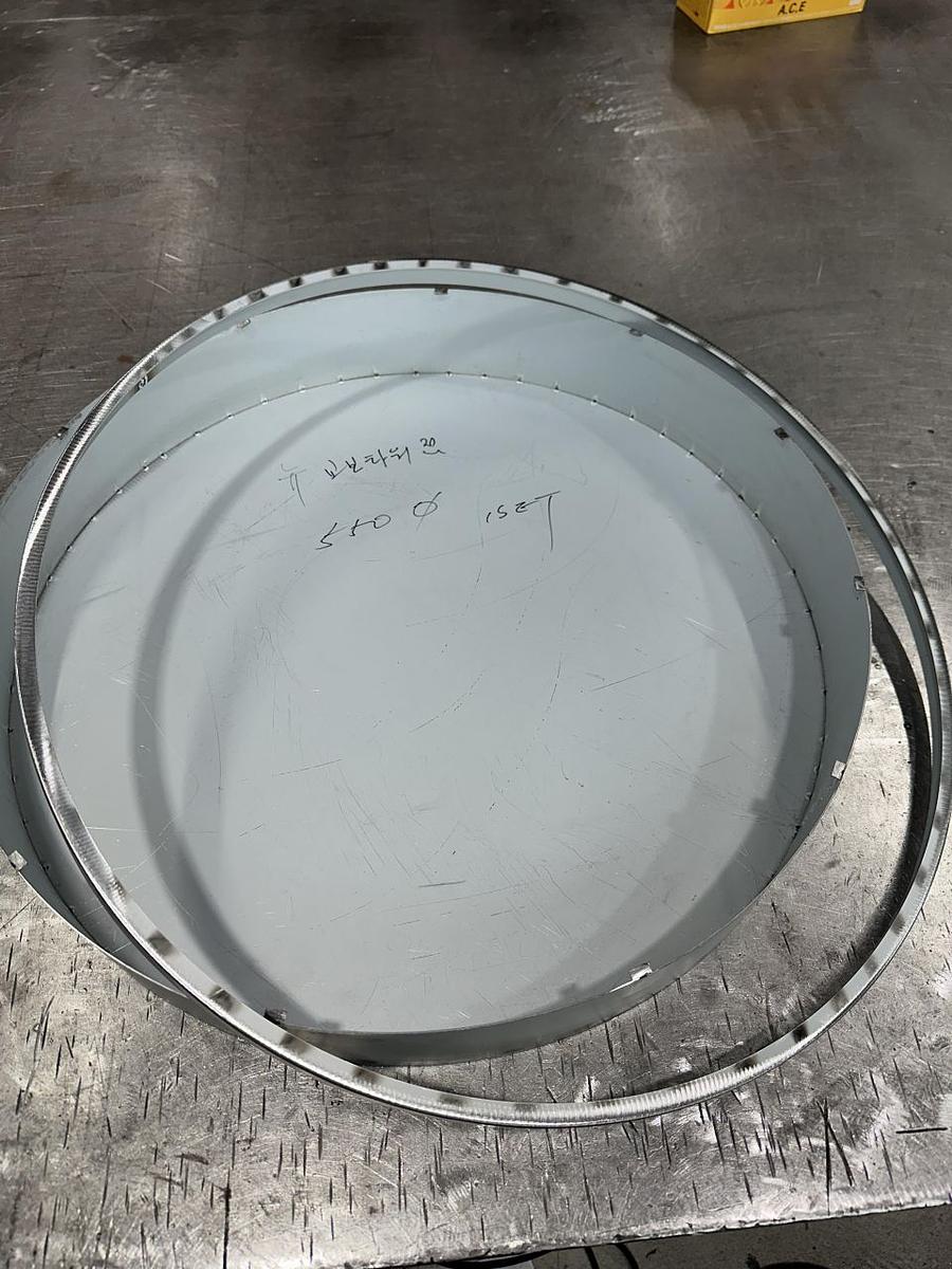 10월 포시즌미디어 사인물제작 광경0월 포시즌미디어 사인물제작 광경