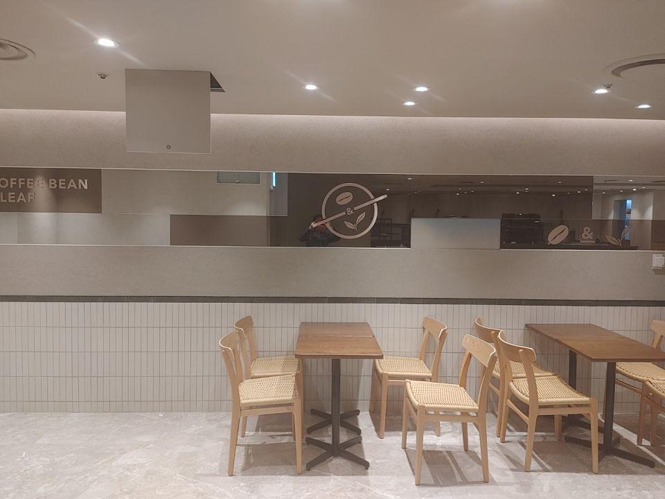 12/17 커피빈 캐리비안베이점 제작 및 시공