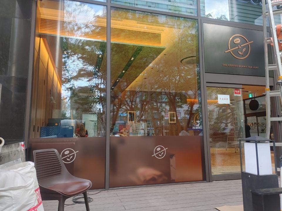 4/21 커피빈 마포경찰공제회점 제작 및 시공