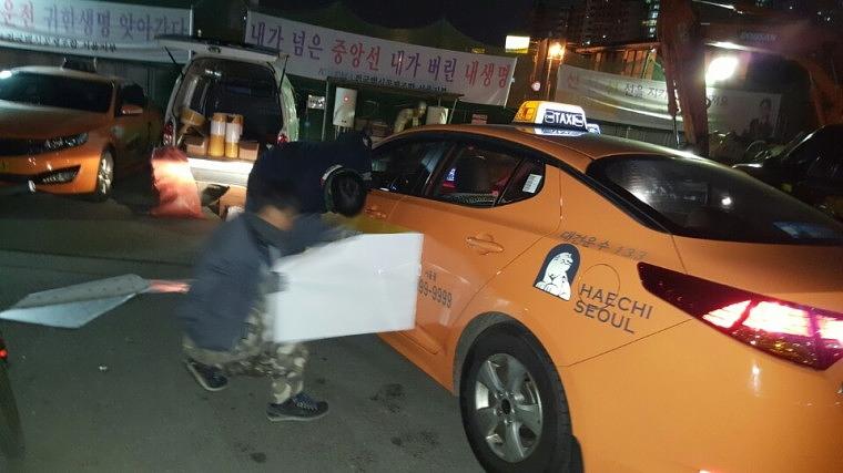 야간 택시출장랩핑 시공장면