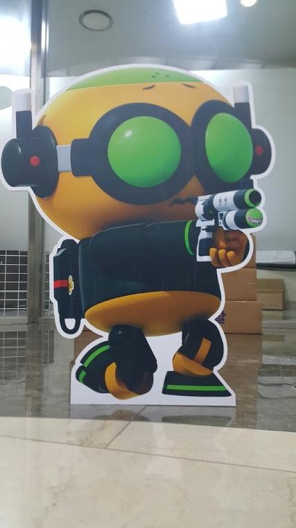 로봇 포맥스 등신대 제작 (대형 2.1Mx2.3M)