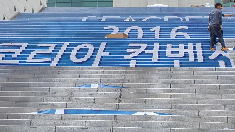 2016 시크릿 코리아 컨벤션 계단랩핑 시공사진