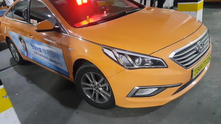 우체국 서울택시광고 400대 랩핑