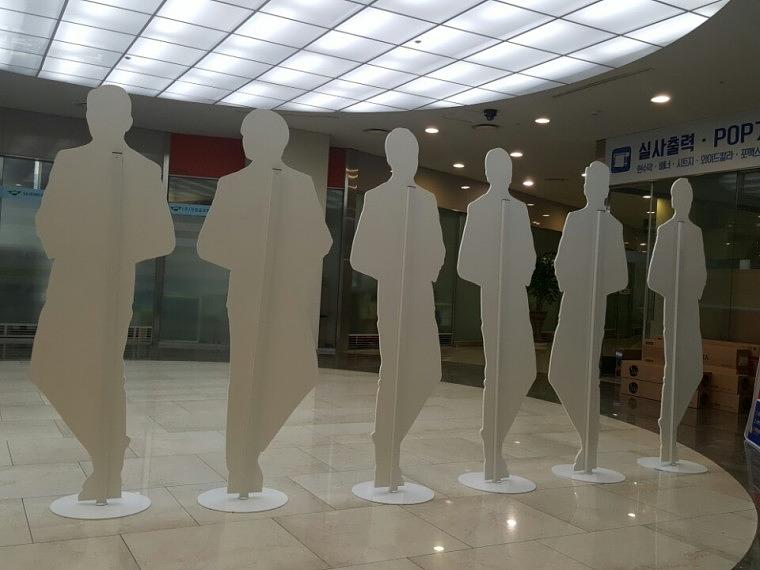 젝스키스 포맥스10T 등신대 (실외용 거치대 옵션추가)
