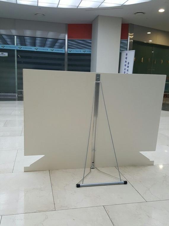가전제품 경품 등신대