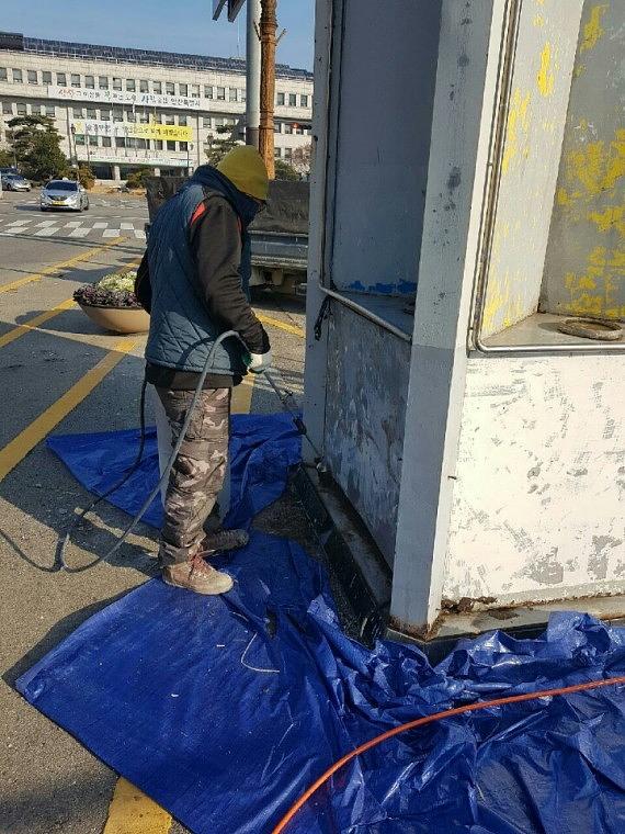 안산시 홍보탑 기둥 철거&도색&시공장면